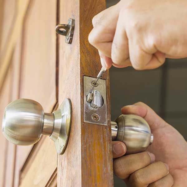 Keyhole_Locksmithing_Inc-824731026